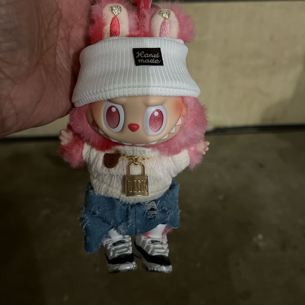 Unlisted $5 earrings for fuse